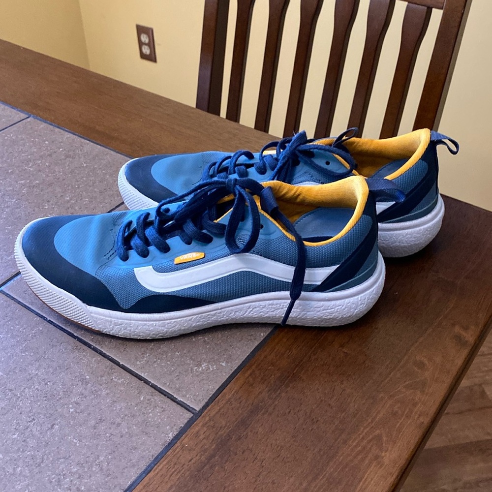 VANS ultrarange ultracush women’s 9 men’s 7.5 BLUE GOLDENROD shoes sneakers